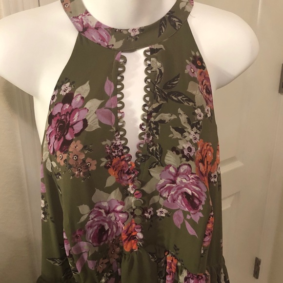 Torrid flirty dress - Picture 3 of 4